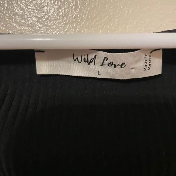 Black Long Sleeve Top - Picture 3 of 3